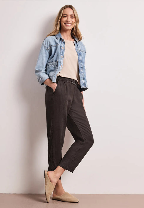 Street One Slim Leg Hose aus Leinen mit Schnalle Style Bonny
