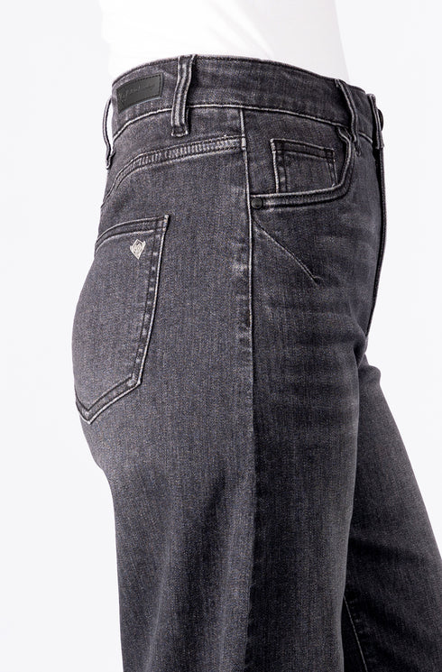Blue Monkey - Black Denim/Barrel Fit - 57Ilvy 31065Y