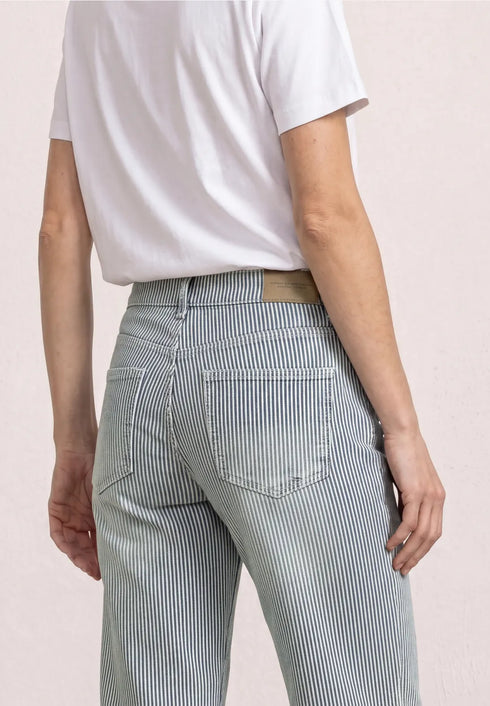 Street One Straight Leg Jeans mit Streifen - Style Amalia